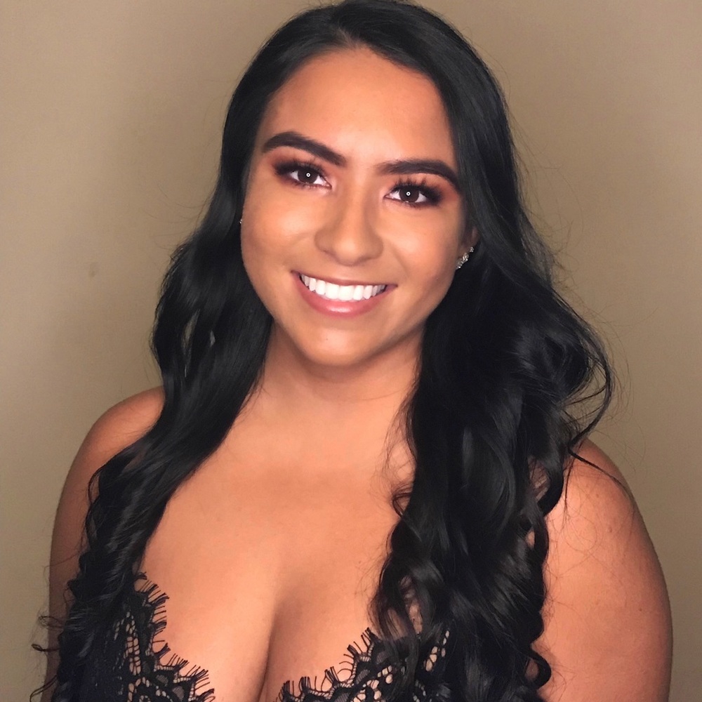 Meet your Posher, Jazmin